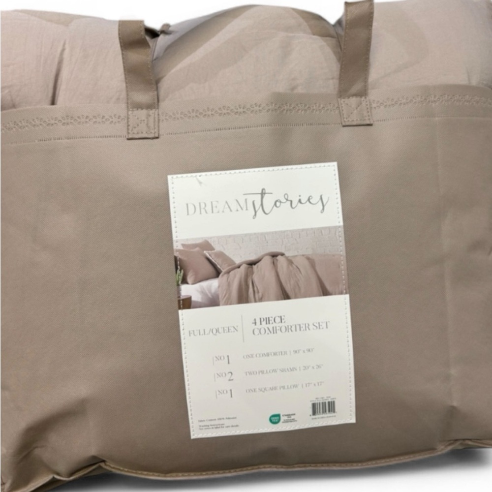 Dream Stories Fawn Brown Queen Comforter Set New 4 Pieces 90”x90”